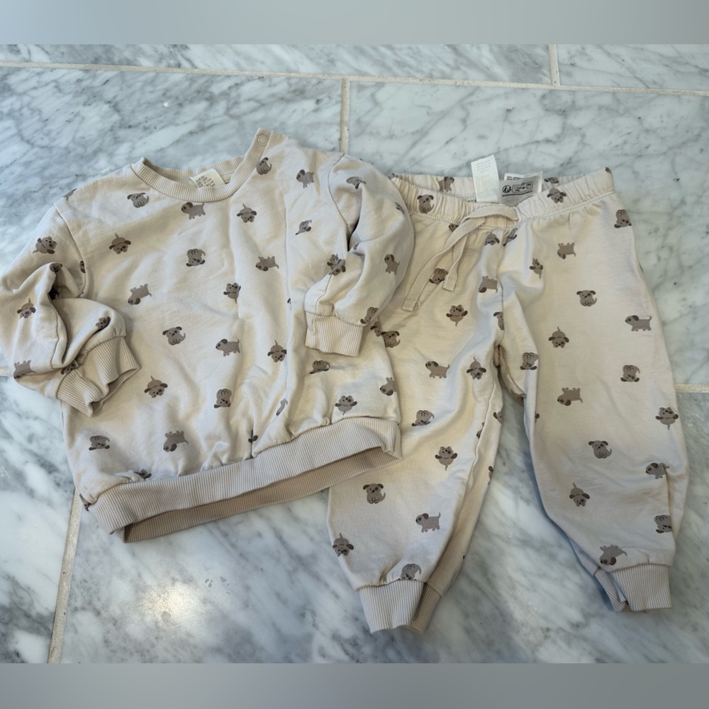 H&M Cream and Brown Dog Print Sweatshirt